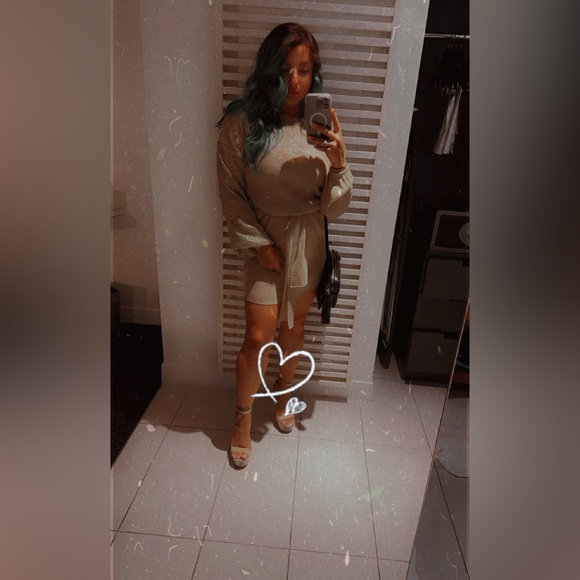 Meet Your Posher - Picture 10 of 16